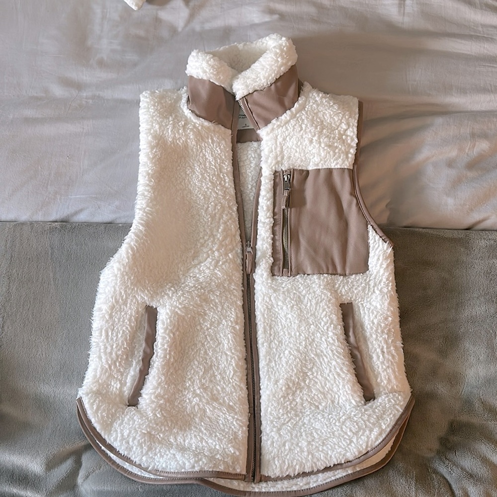 Abercrombie Sherpa Vest